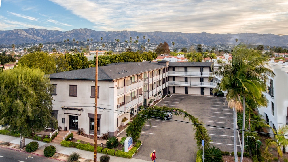 Avania Inn of Santa Barbara 10/80