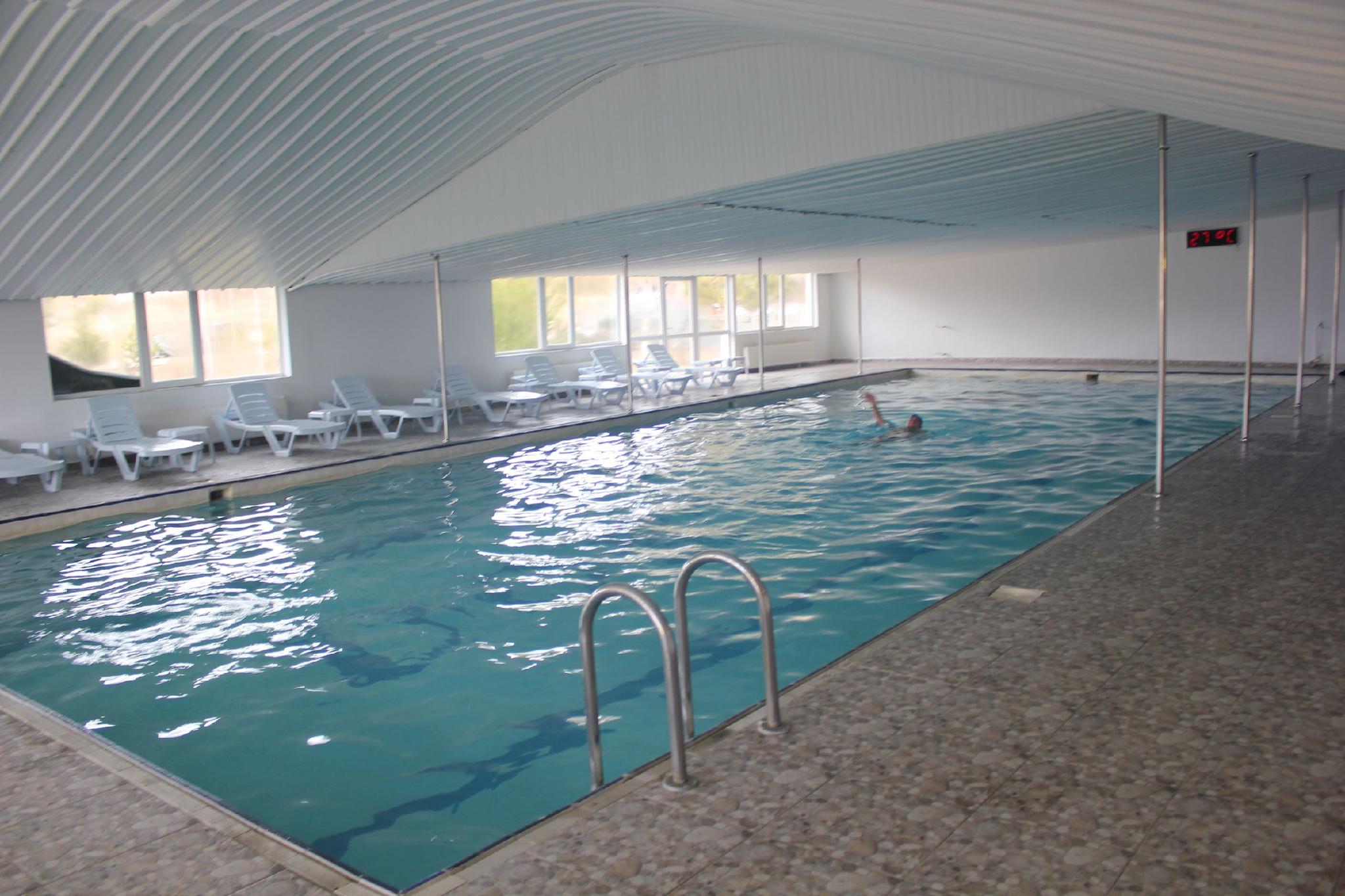 DOCS HOTEL THERMAL CLINIC 23/38