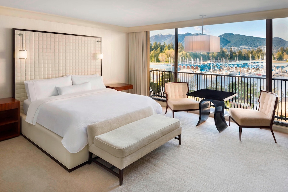 Westin Bayshore 9/72