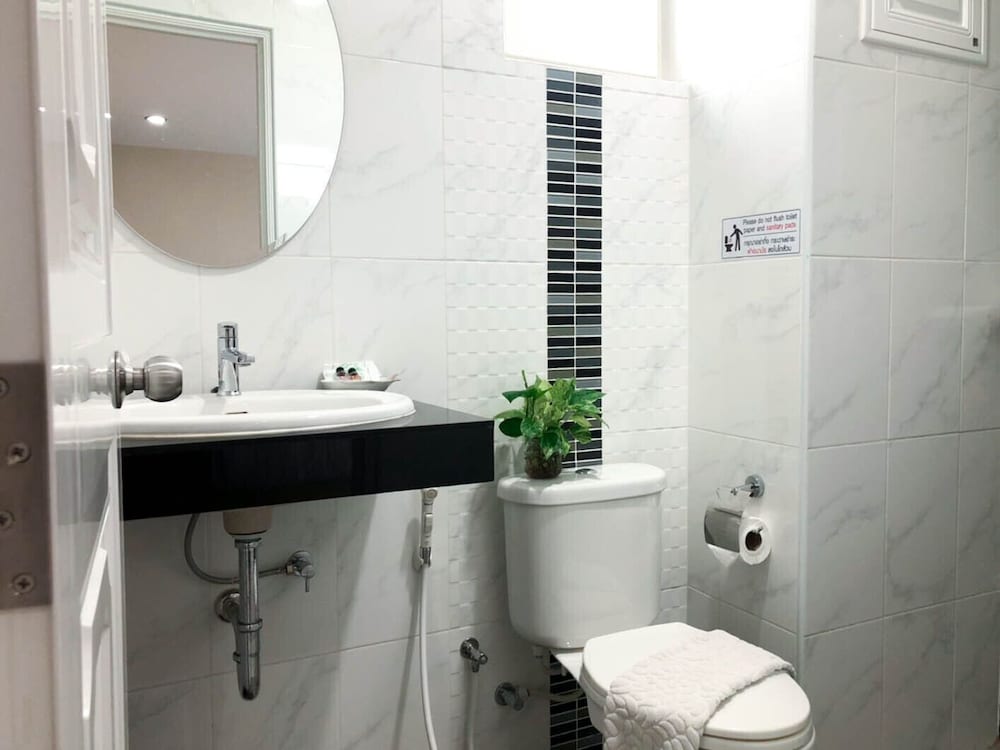 The Smart Hotel Hatyai 53/67
