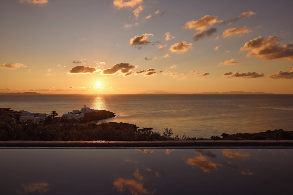 Selana Suites 42/50