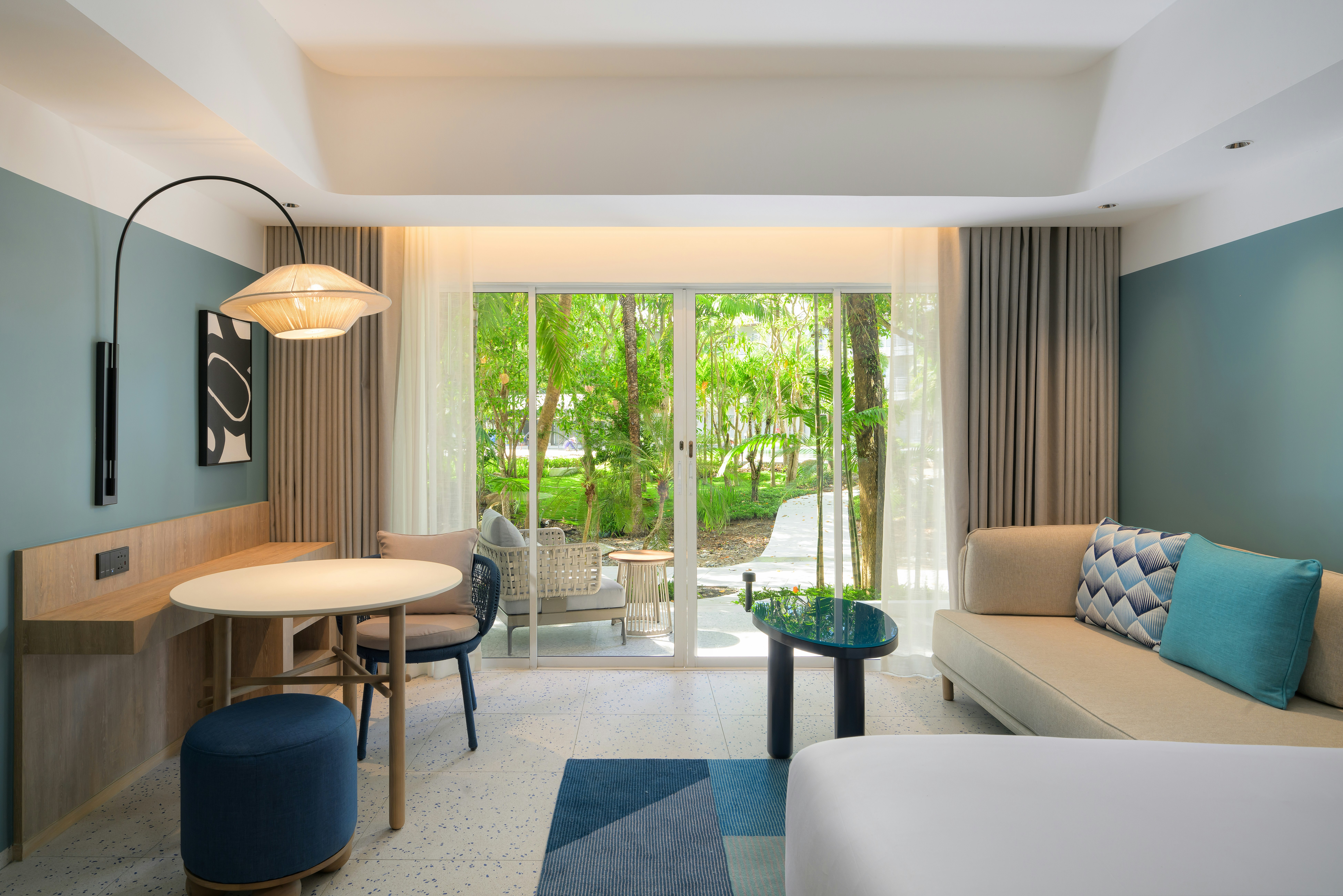 Centara Karon Resort Phuket 72/85