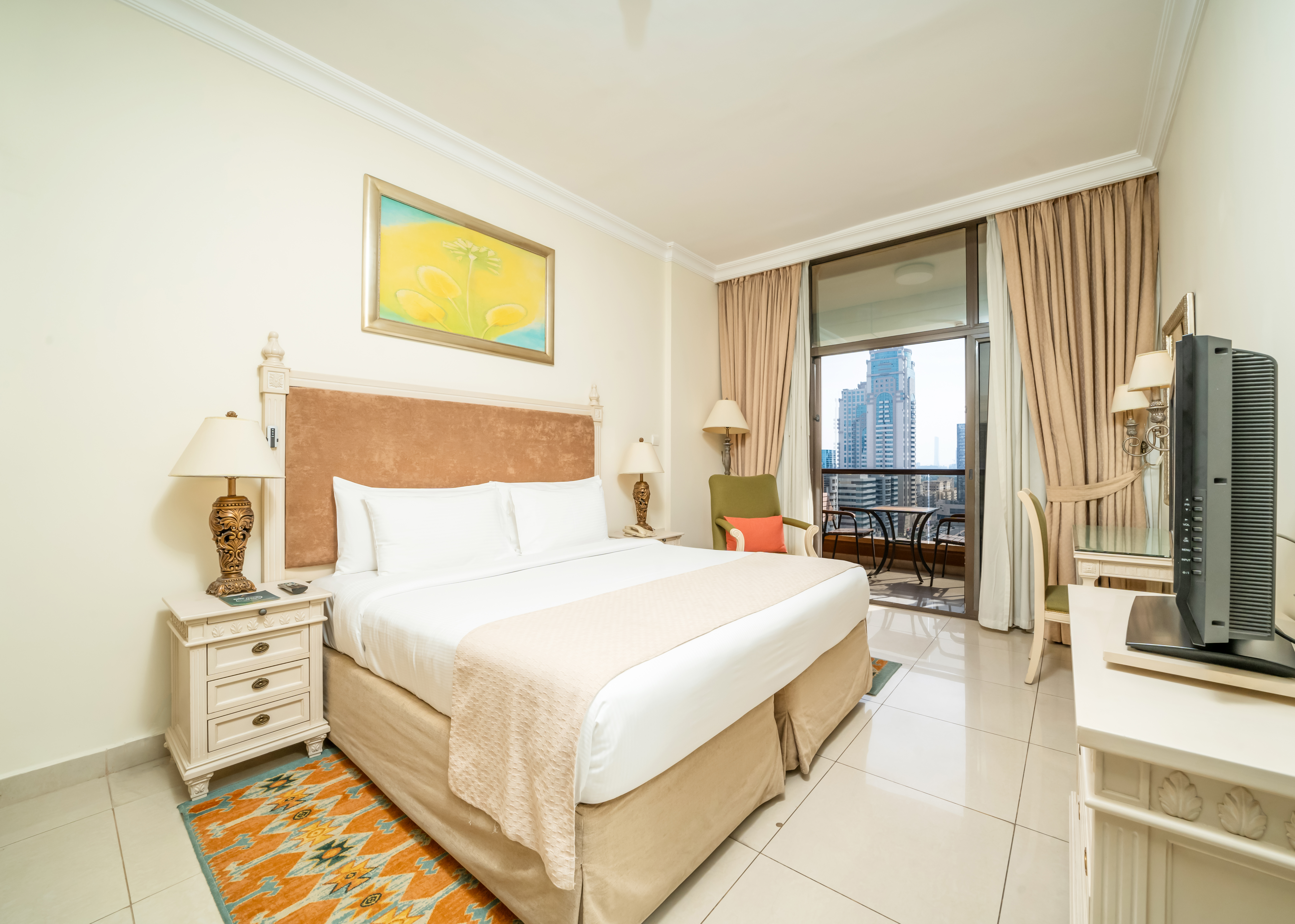 1 Bedroom, Apartment, King Bed, Skyline View