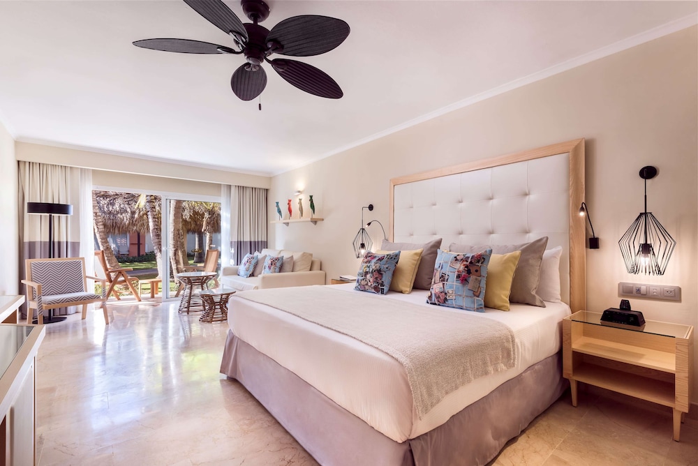 JUNIOR SUITE, BEACH SIDE