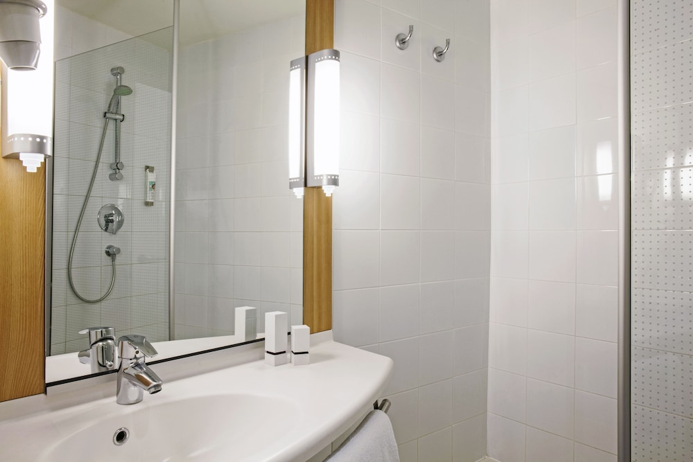Ibis Leiria Fatima 80/80