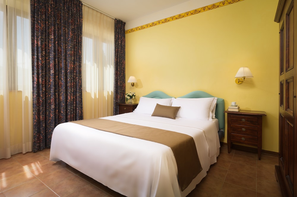 Hotel Residence San Gregorio 22/66