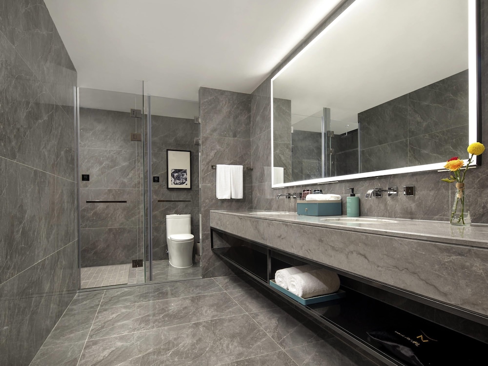 Novotel Yancheng Exhibition Center 53/54