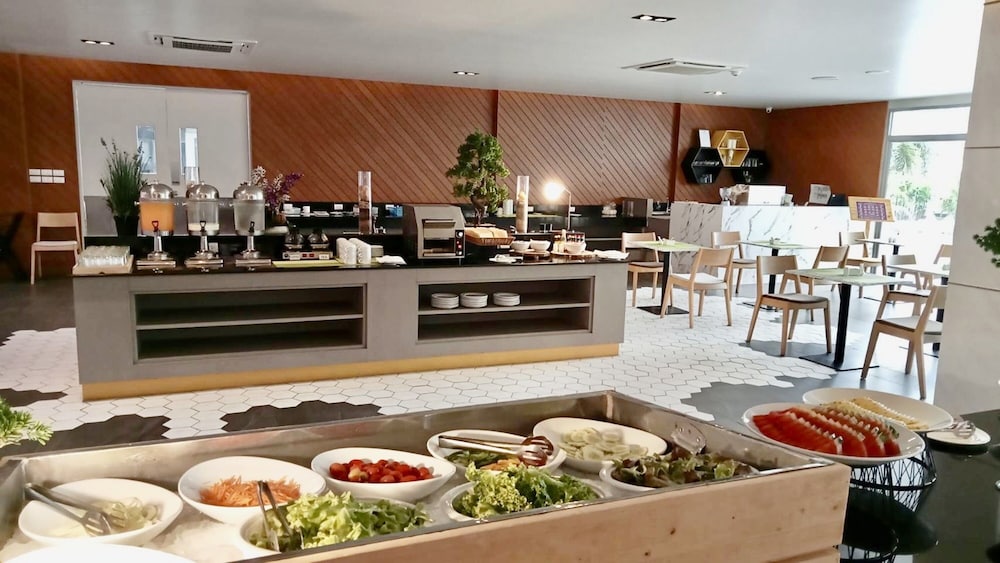Beehive Boutique Hotel Phuket 34/50