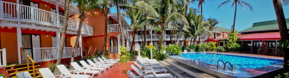Decameron San Luis 59/61