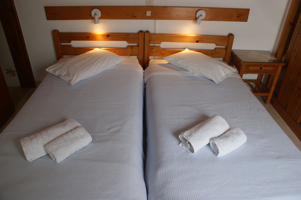 Hotel Eleftheria 26/45