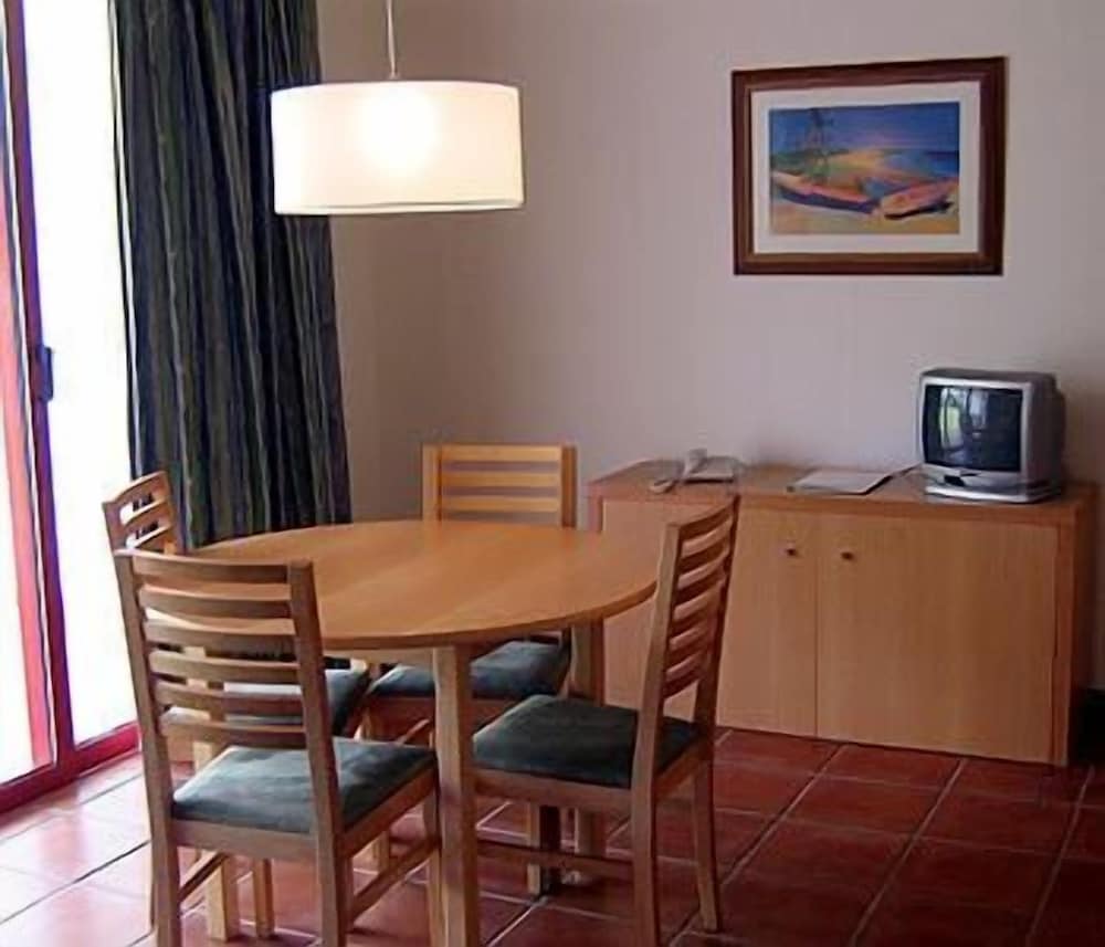 Apartamentos Turisticos Nossa Senhora Da Estrela 13/19