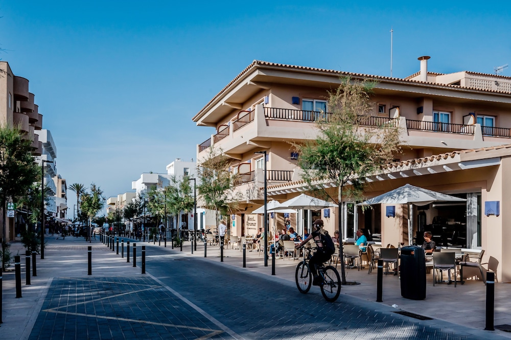 Hostal Residencia Voramar 5/54