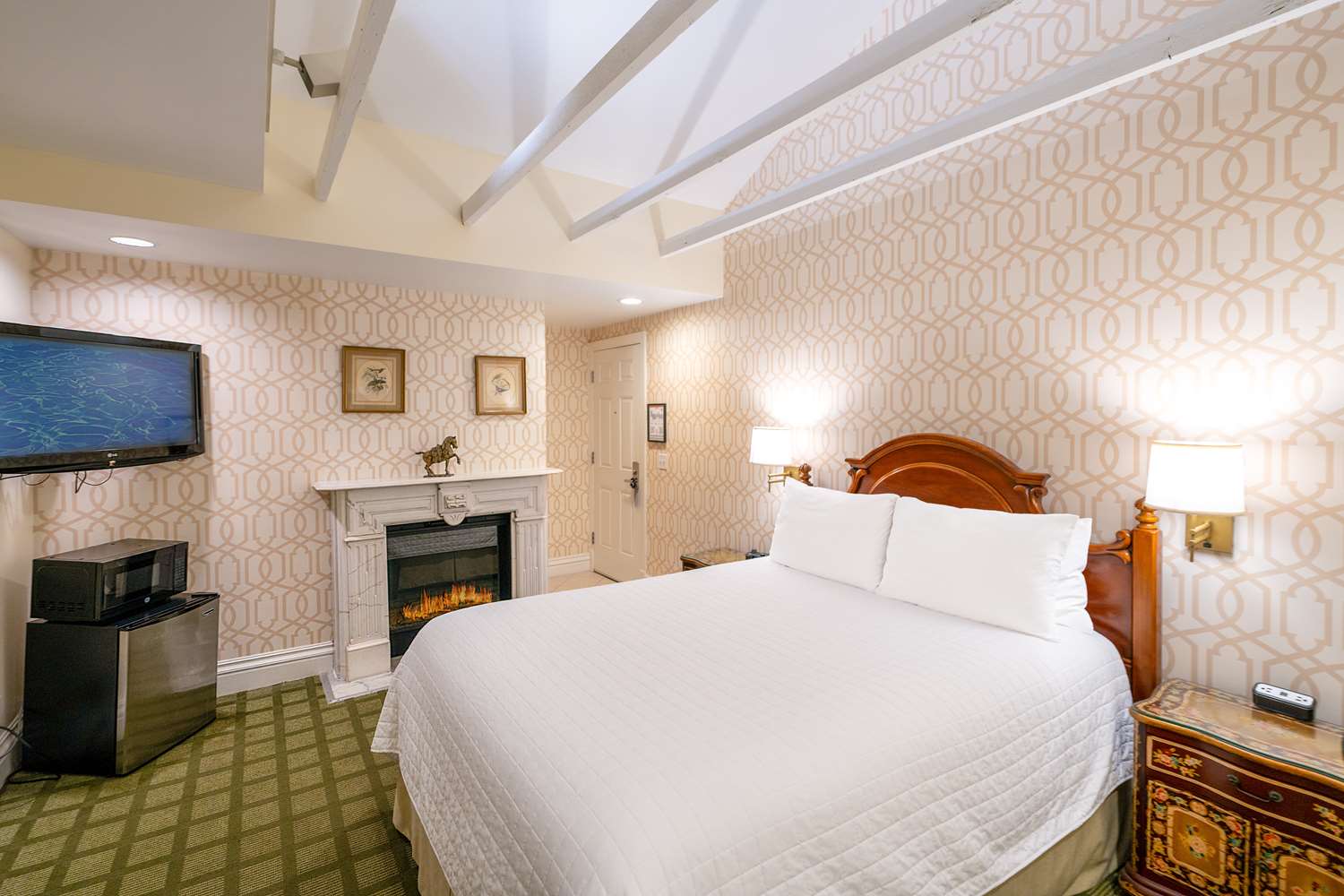 Room, Queen Bed