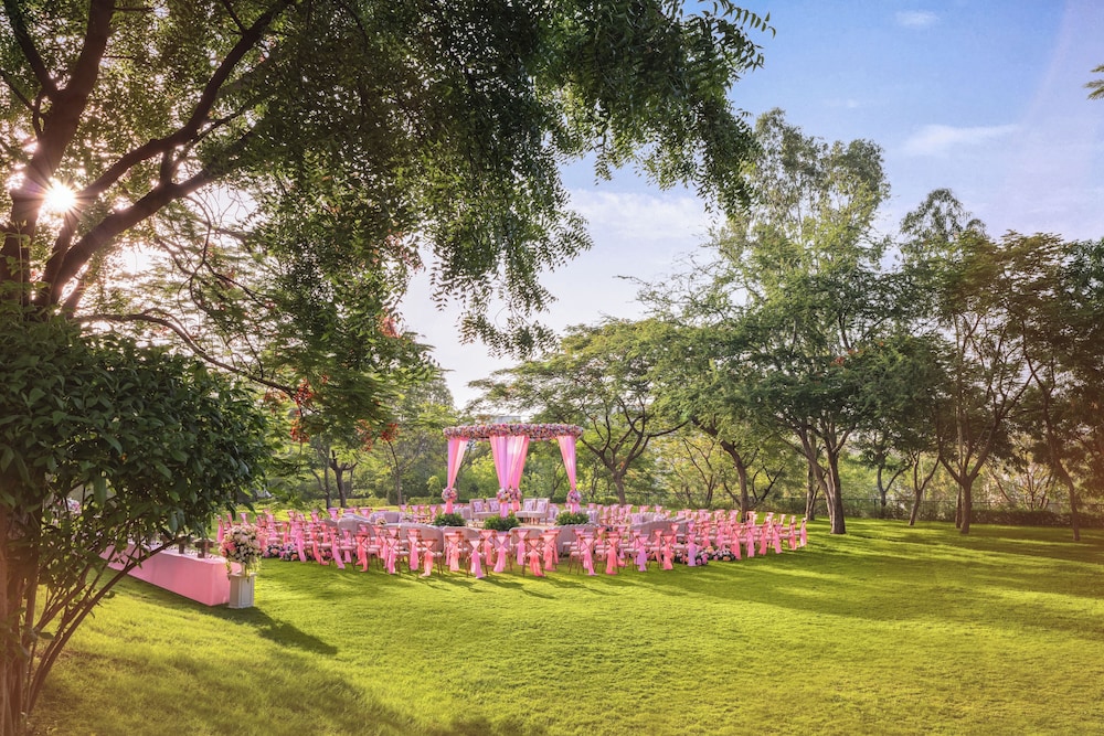 Essentia Luxury Resort & Spa Udaipur 56/61