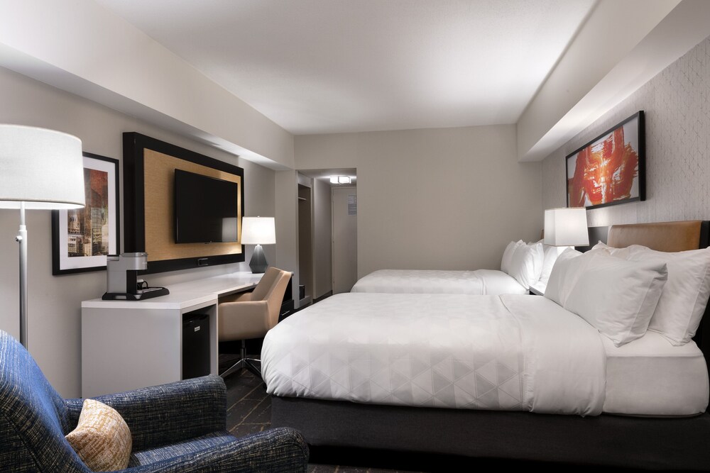 Holiday Inn Chicago Downtown - Wolf Point 13/74