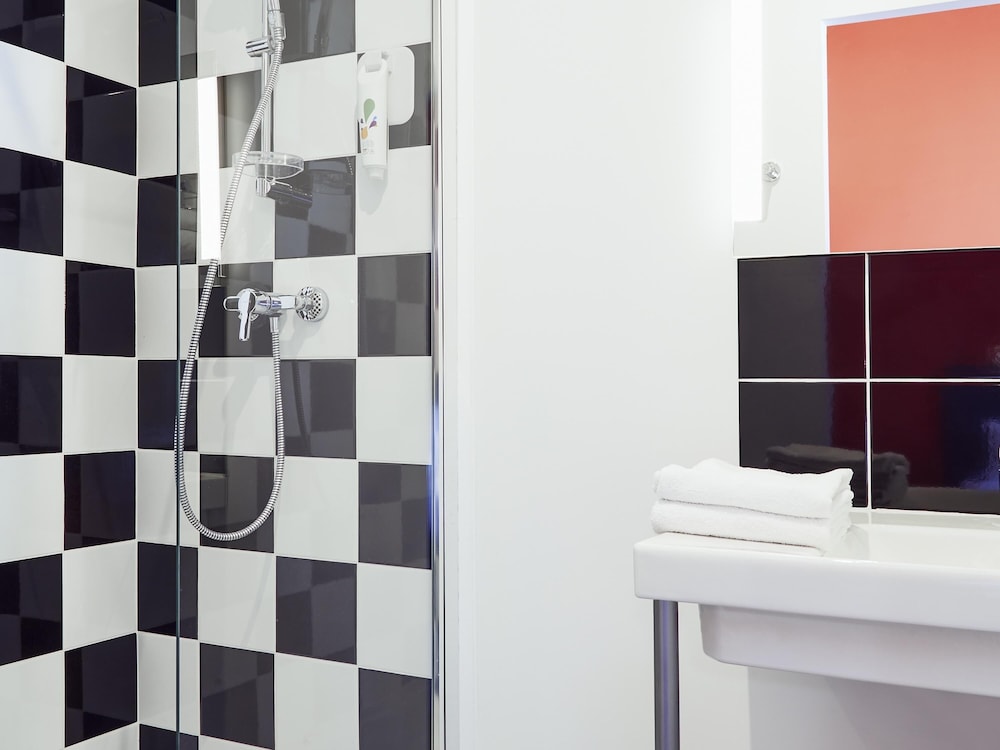 غرفة قياسية بسرير مزدوج، Ibis Styles Marseille Vieux Port 8/10
