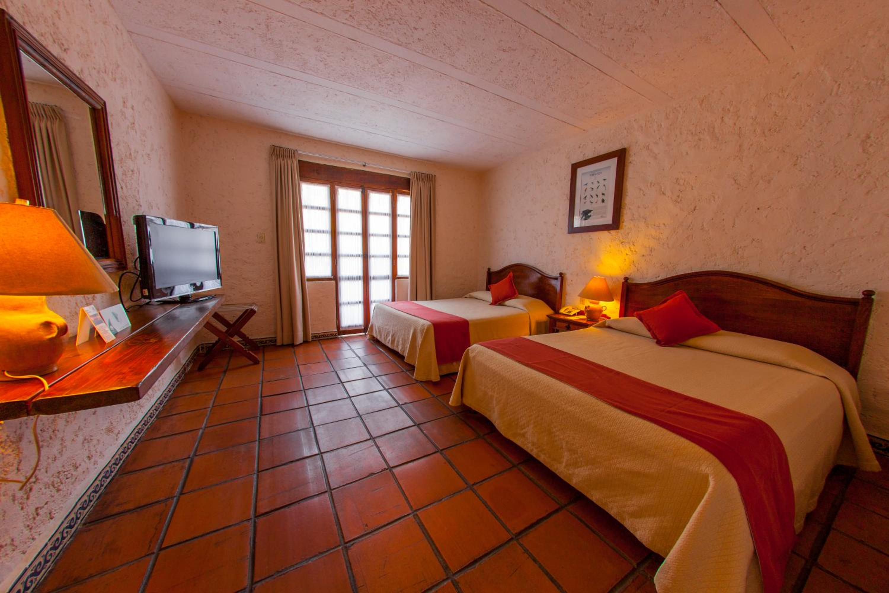 Room, 2 Queen Beds