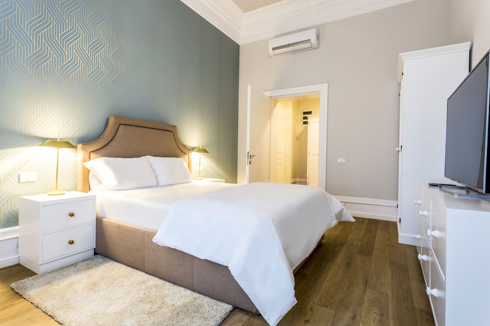 Smartrentals Bucharest Old Town 9/30