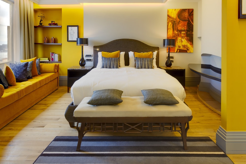Ravouna 1906 Suites - Special Class Adults Only 13/45
