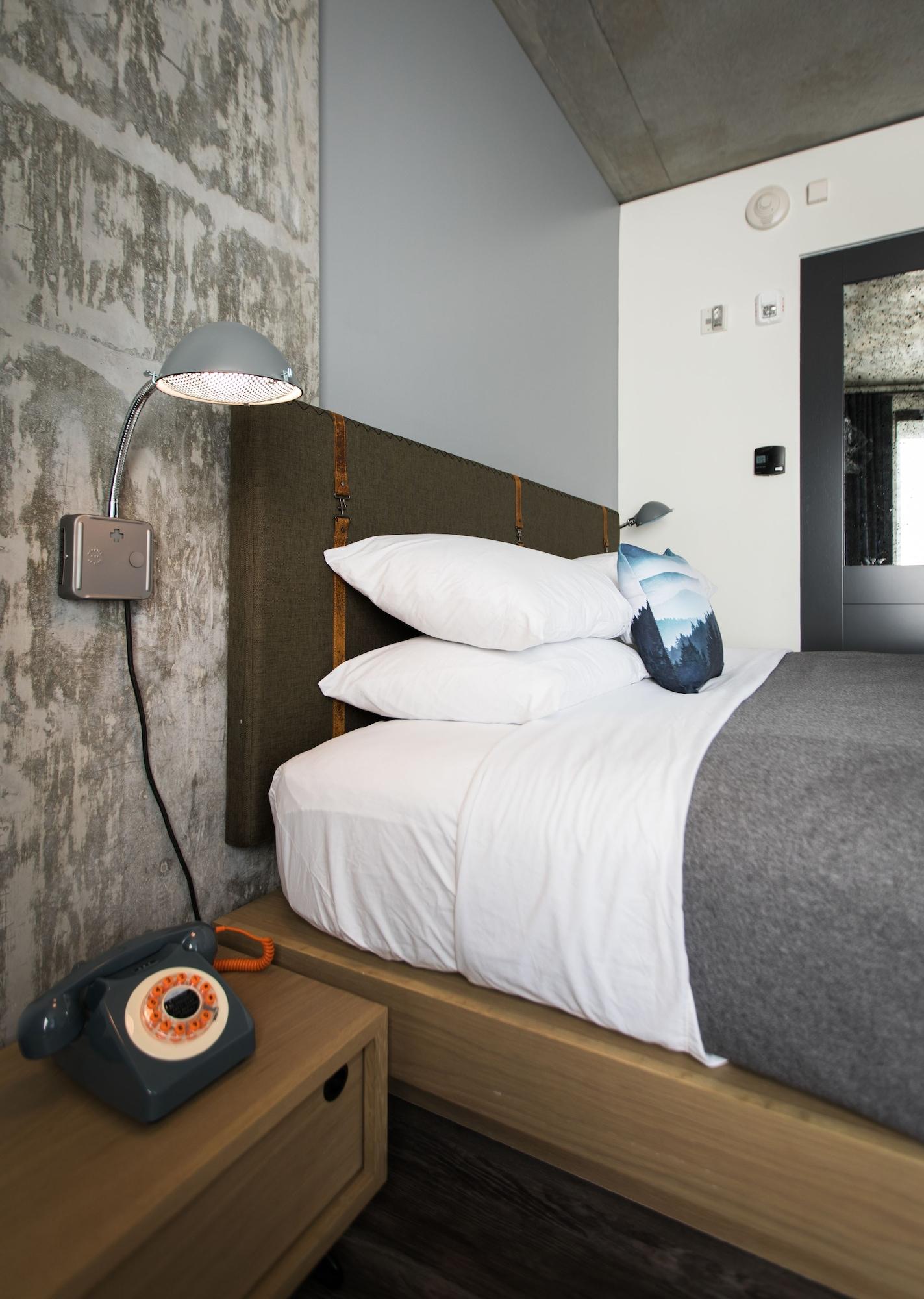 غرفة بسرير مزدوج لذوي الإعاقة، Moxy Seattle Downtown 5/10
