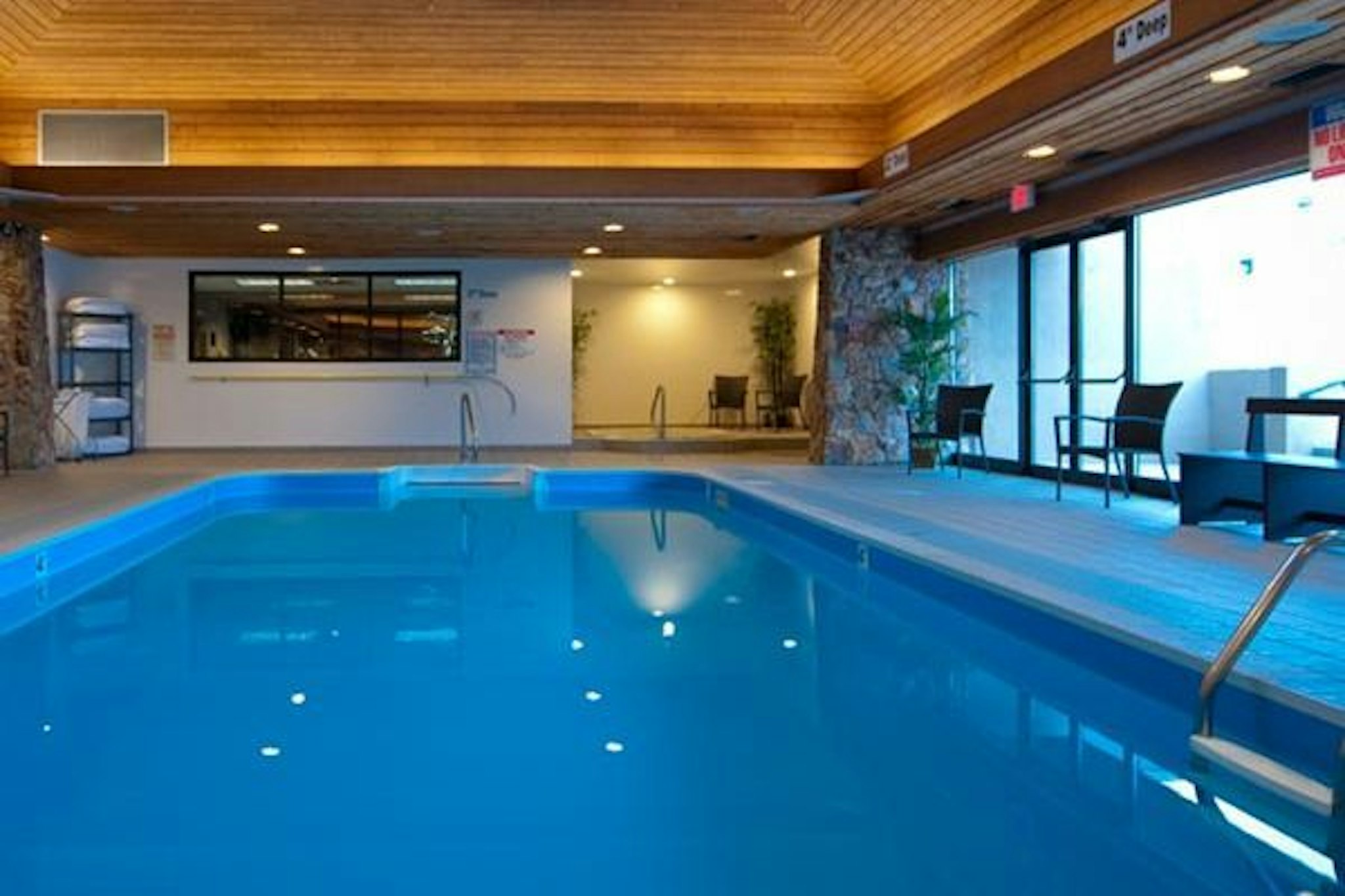 Thompson Hotel Conference Center 20/40
