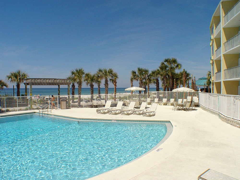 Boardwalk Beach Resort Hotel 7/65