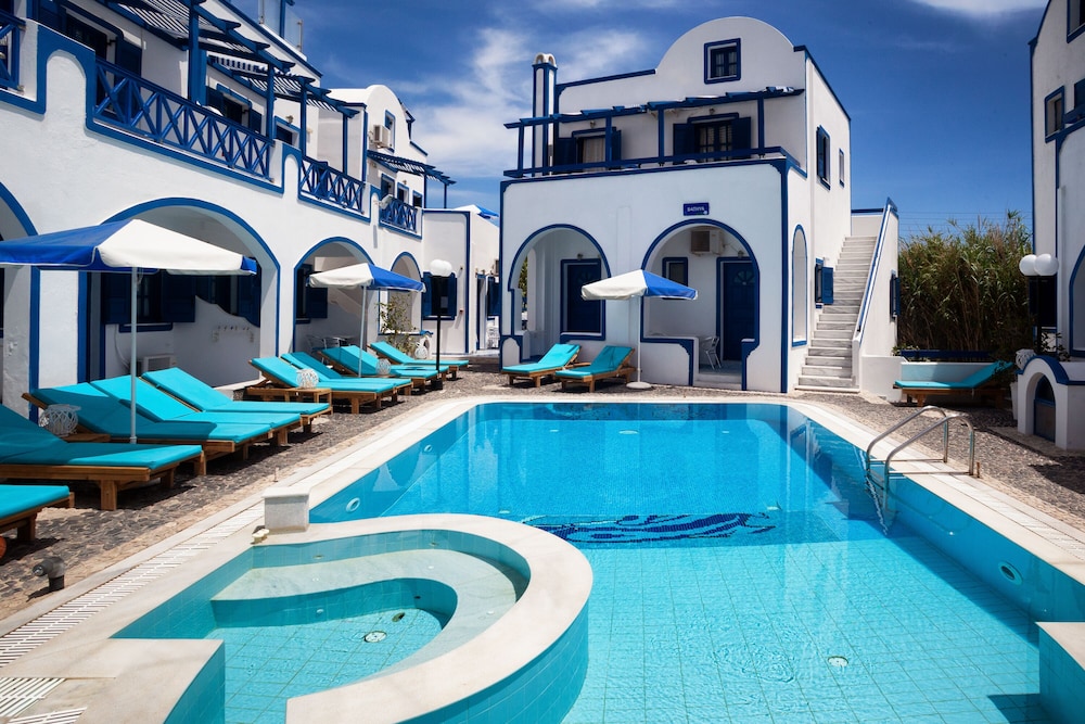Roula Villa 47/50