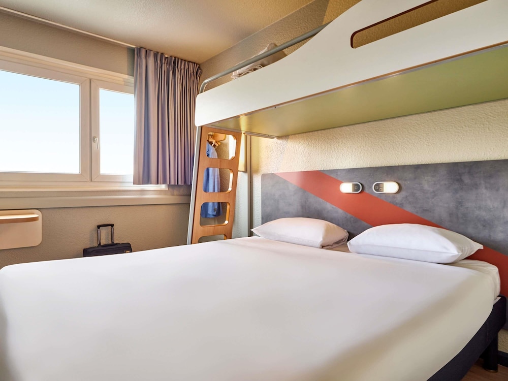 Ibis Budget Paris Porte D'aubervilliers 21/69