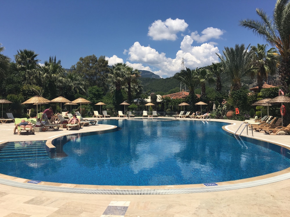 Asur Hotel & Aparts & Villas 45/50
