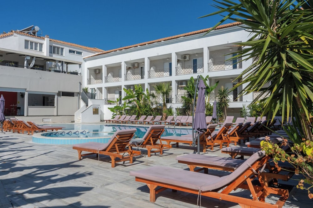 Mojo Hotel 46/60