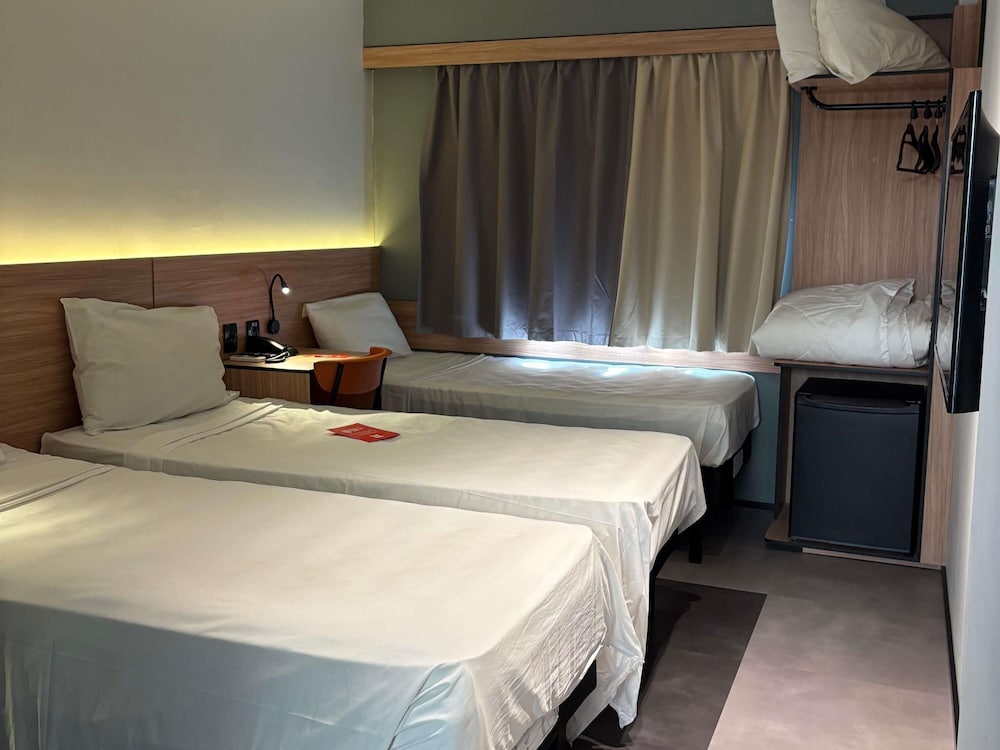 STANDARD, 3 BEDS