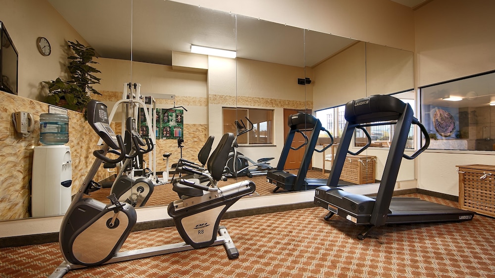 Best Western Holiday Hotel 15/18