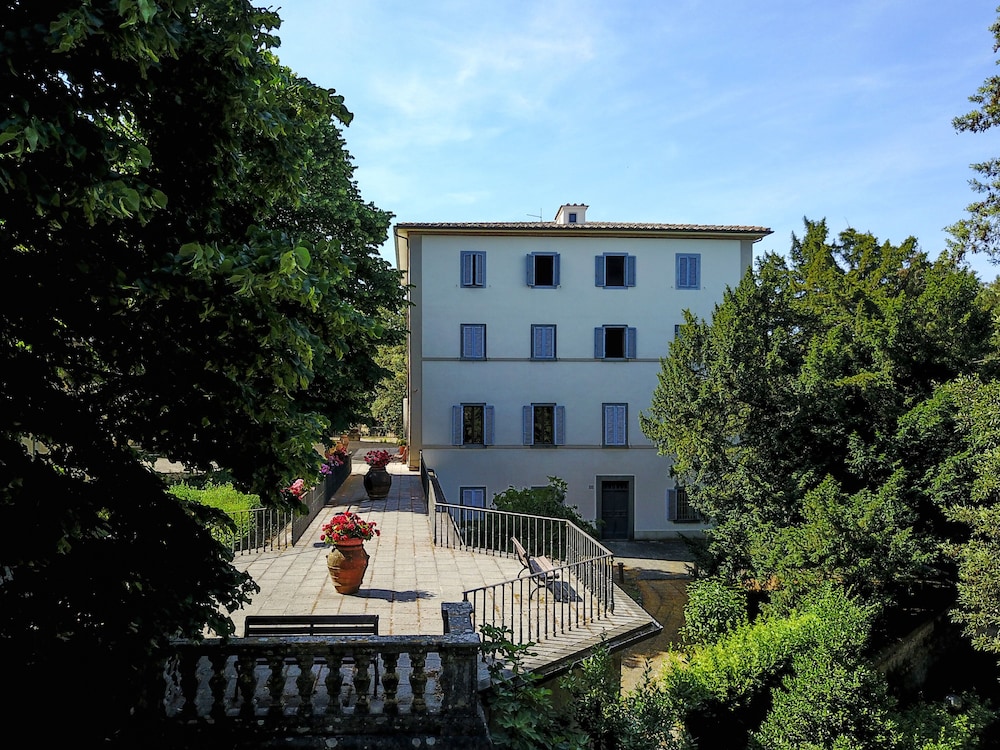 Villa Montarioso 9/67