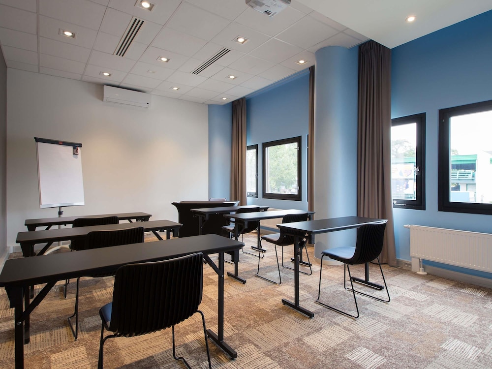 IBIS WROCLAW CENTRUM 42/50