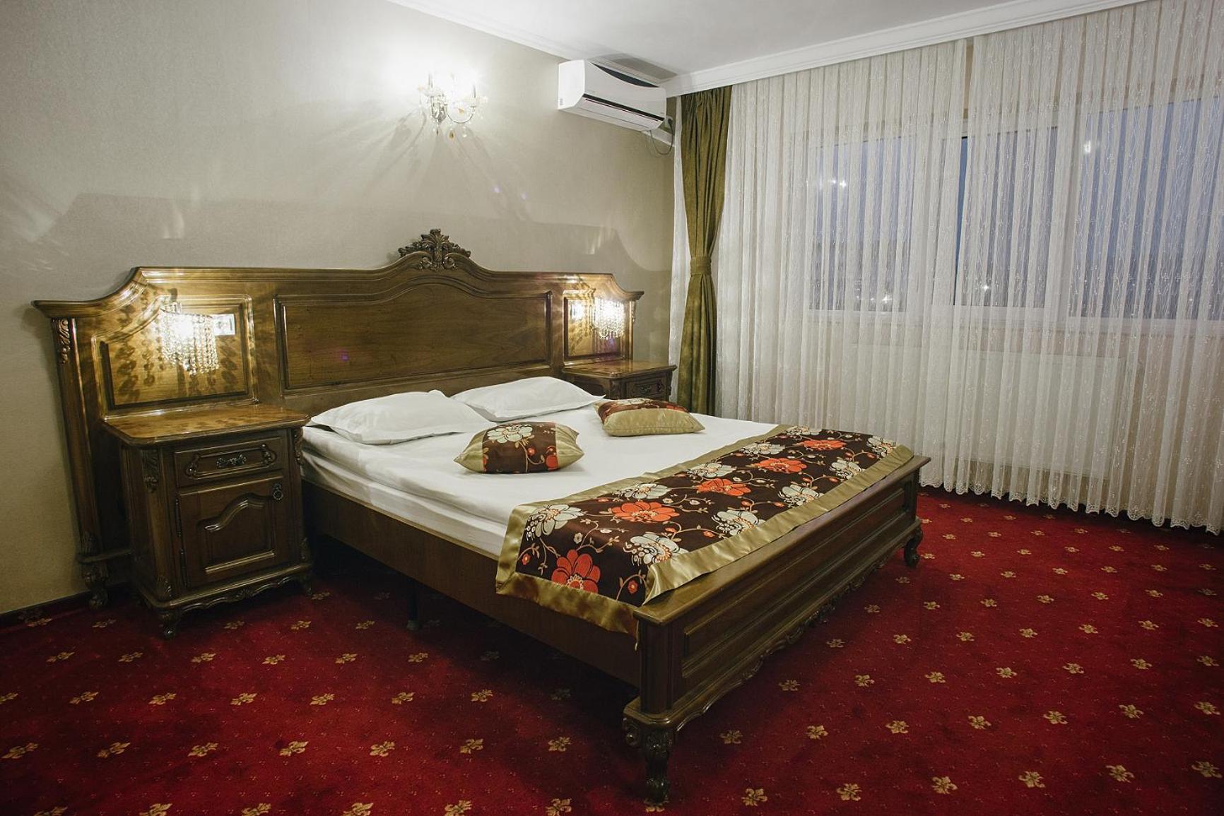 CAPITOL IASI 20/50