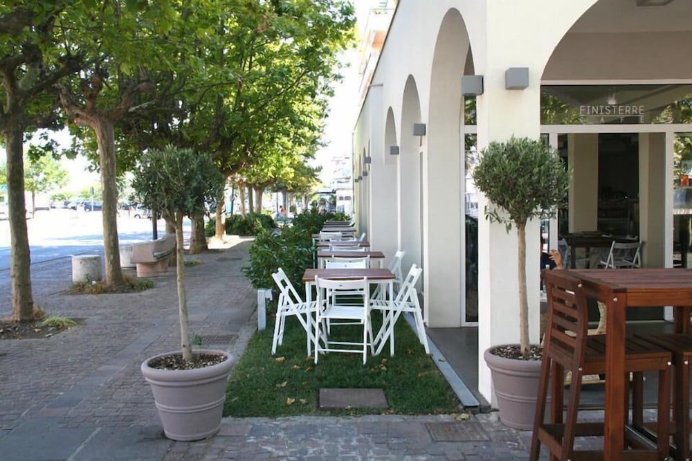 Alba Hotel 5/46