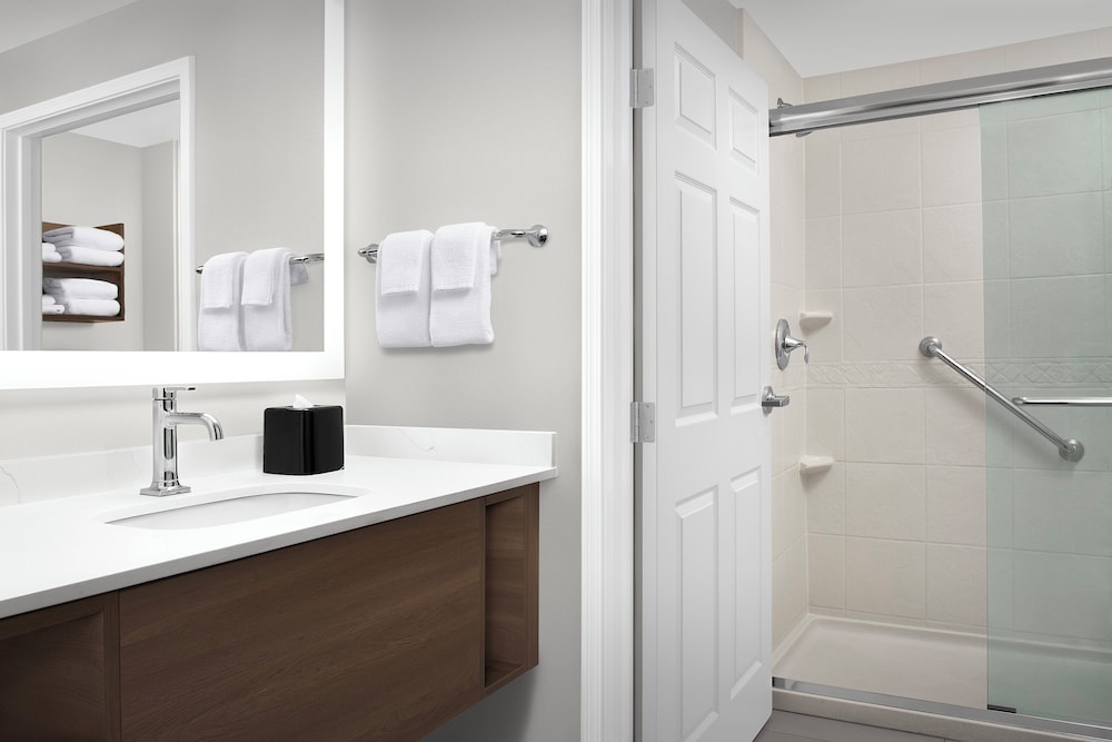 جناح بسرير كينج بغرفة نوم واحدة بمطبخ، STAYBRIDGE SUITES COLUMBIA 5/5