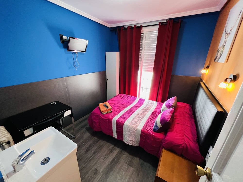 Hostal Numancia 22/46