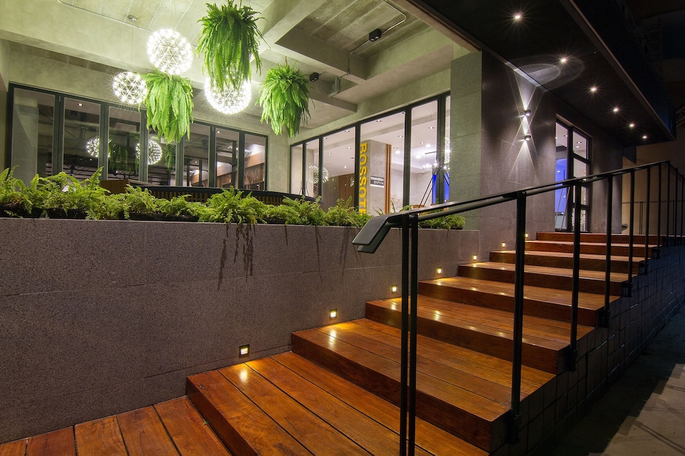 Bossotel Chiang Mai 3/50