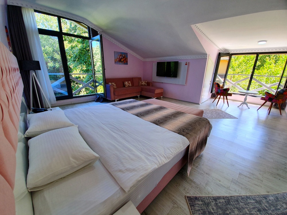 Kadifeli Konak Boutique Hotel 5/27