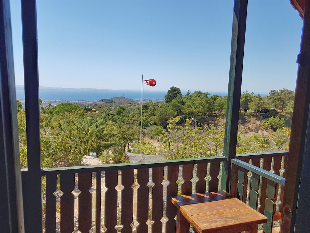 Albatross Dag Evleri Butik Otel 17/24