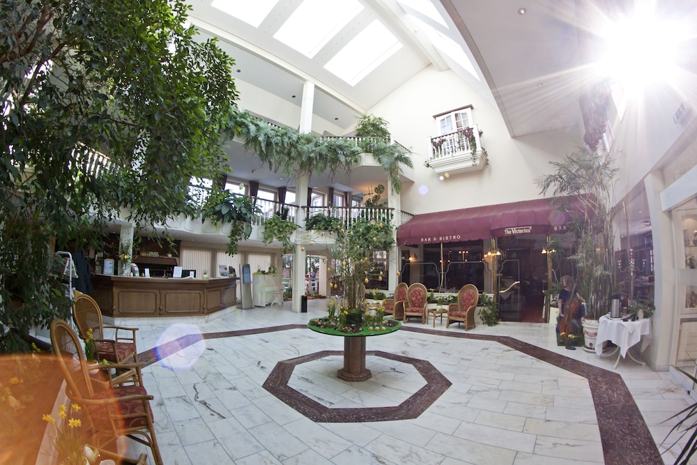 ATLANTIC Hotel Landgut Horn 8/63