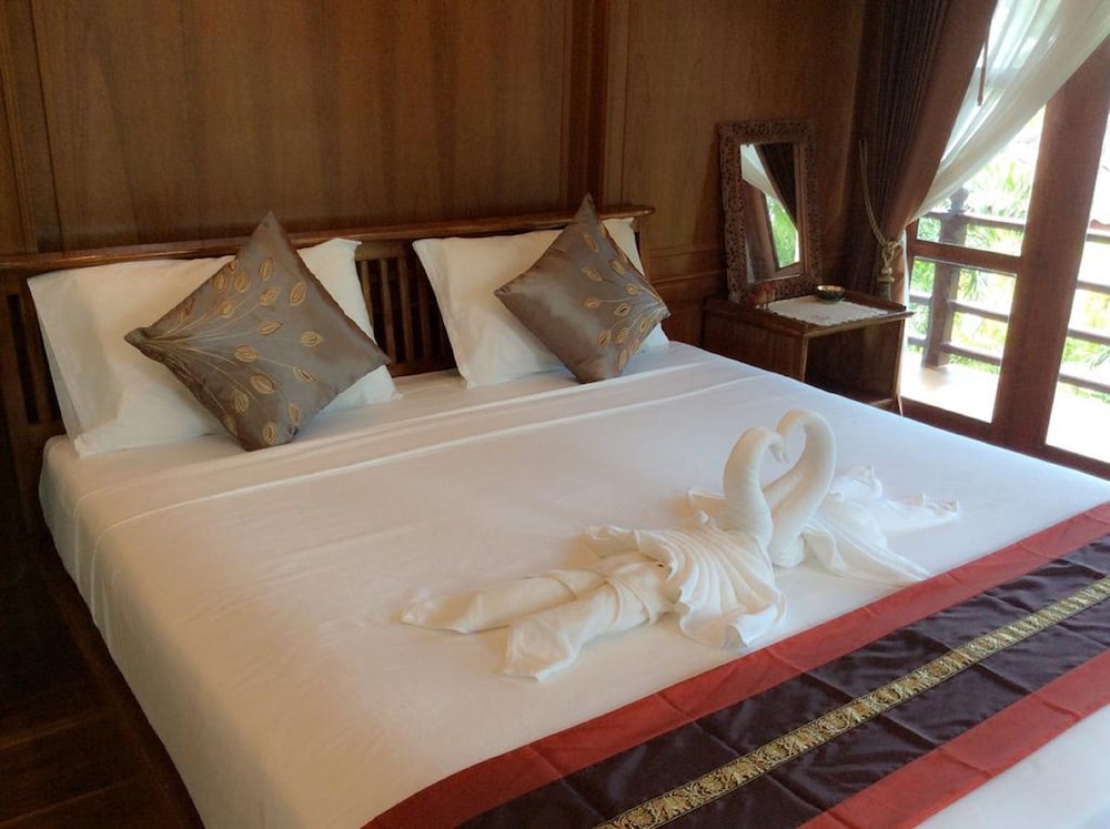 Lanta Wanida Resort 10/50