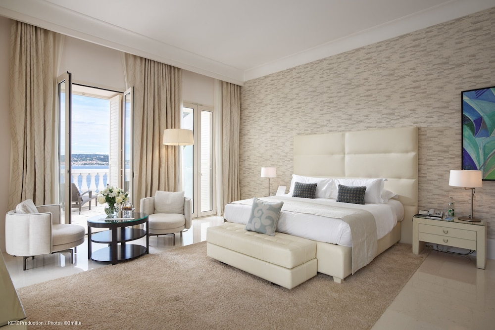 JUNIOR SUITE, SUPERIOR