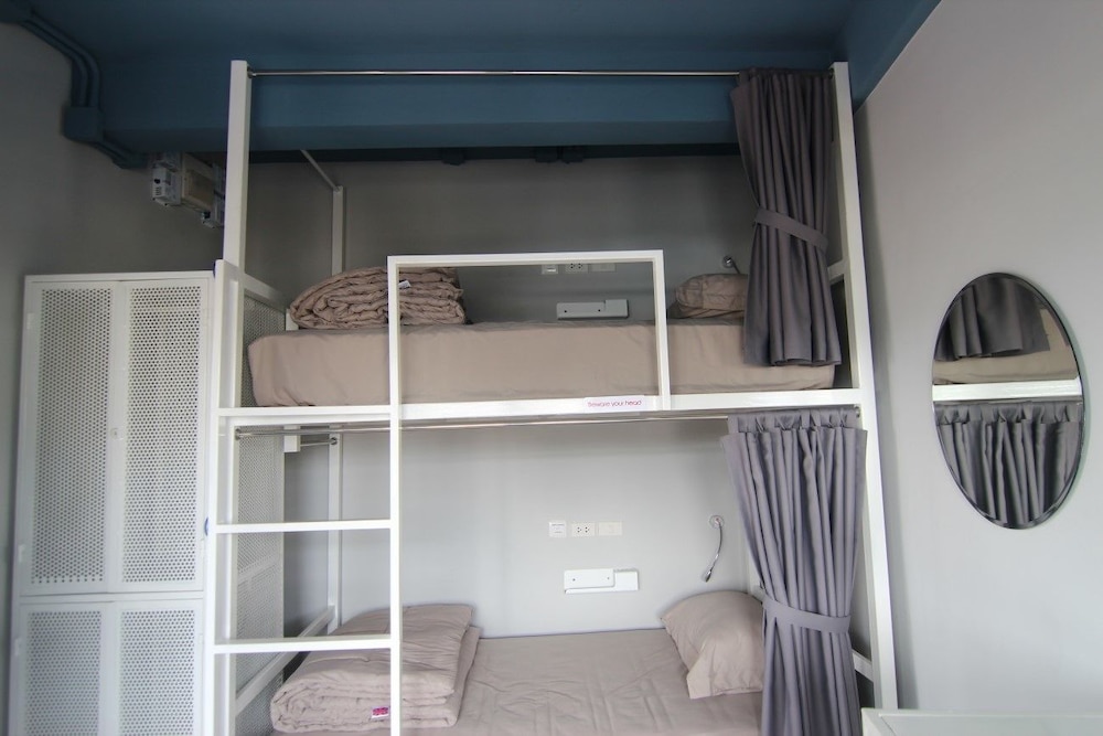 The Moon Hostel Hua Hin 12/68