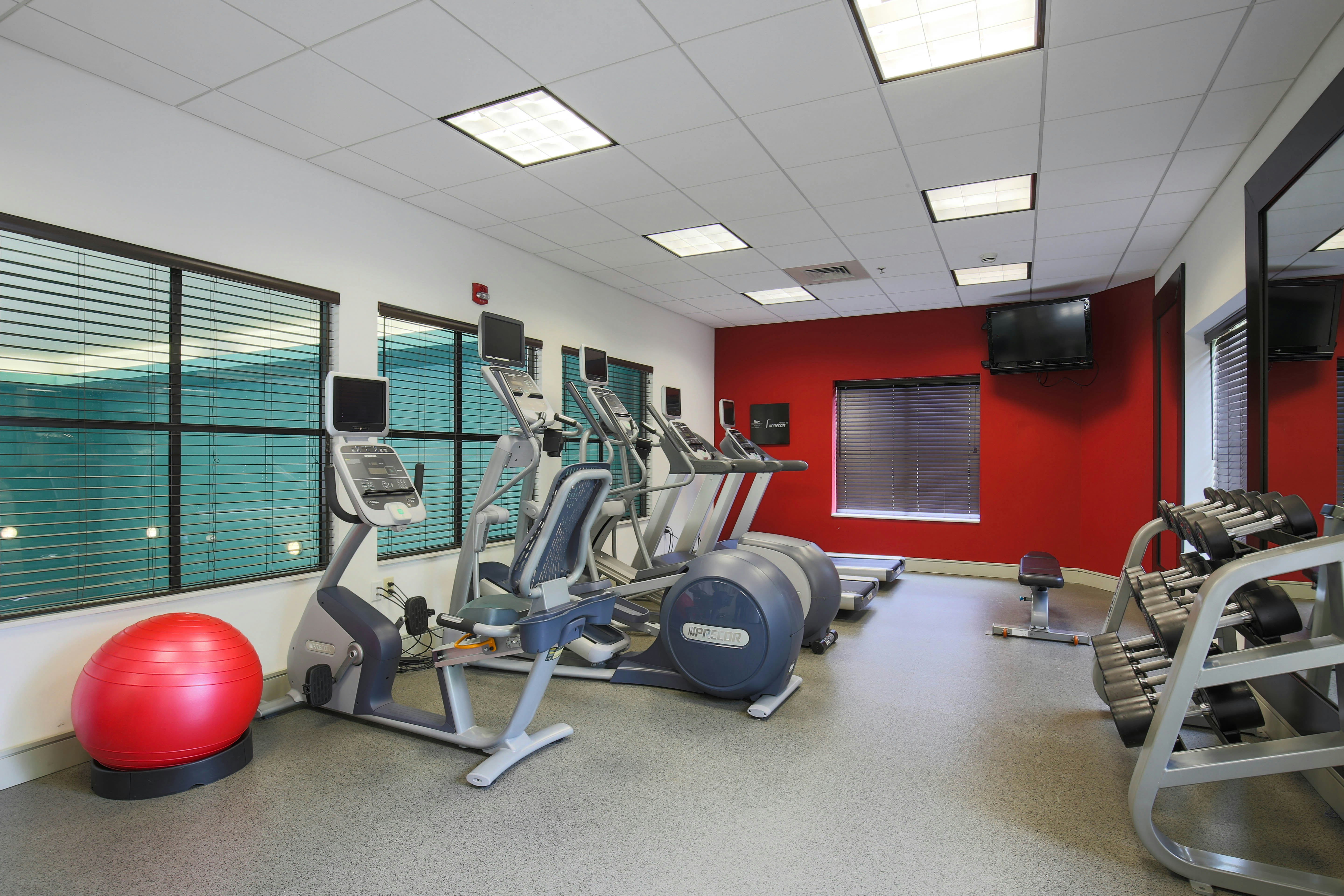 Homewood Suites by Hilton Asheville-Tunnel Road 24/51