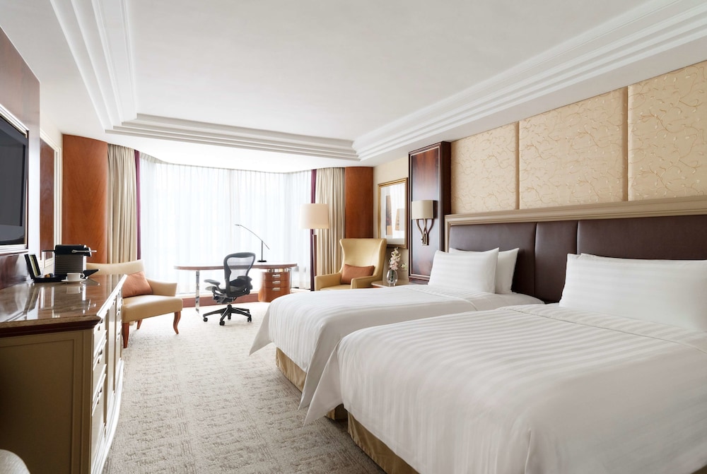 Kowloon Shangri-La Hong Kong 21/69