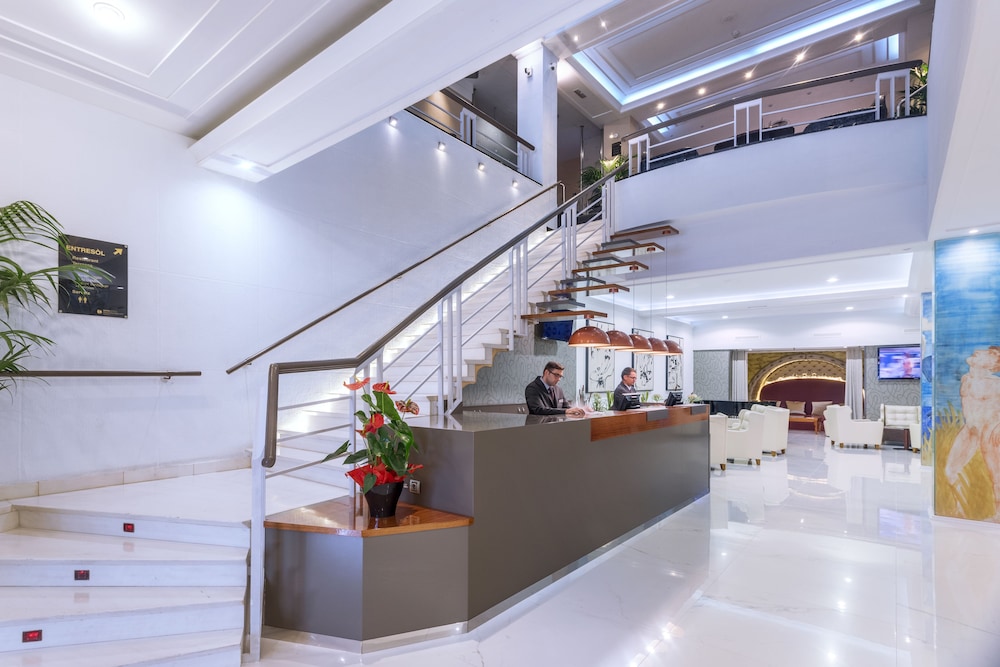 Lobby at Hotel SERHS Rivoli Rambla, BARCELONA
