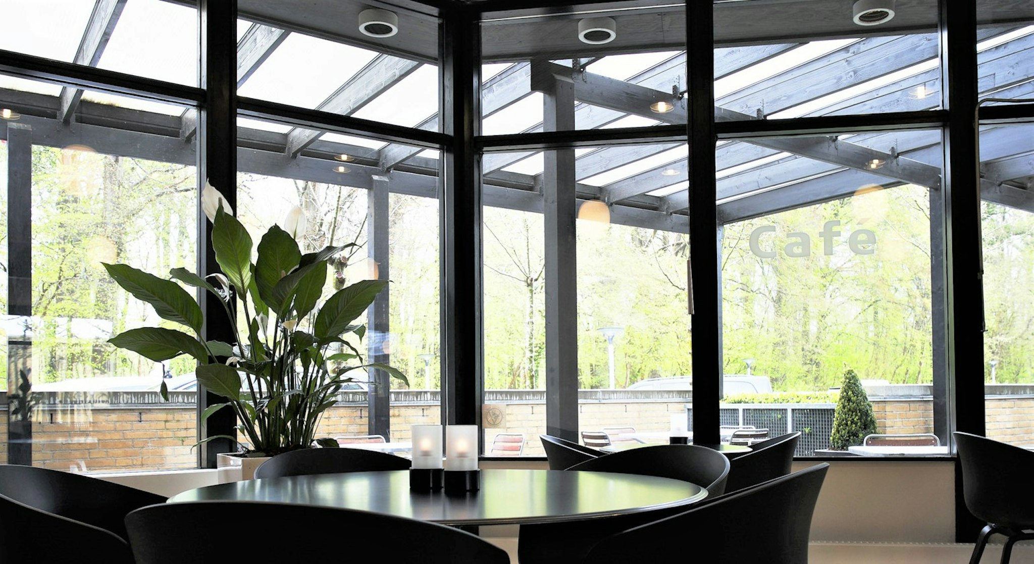 Huset 27/44