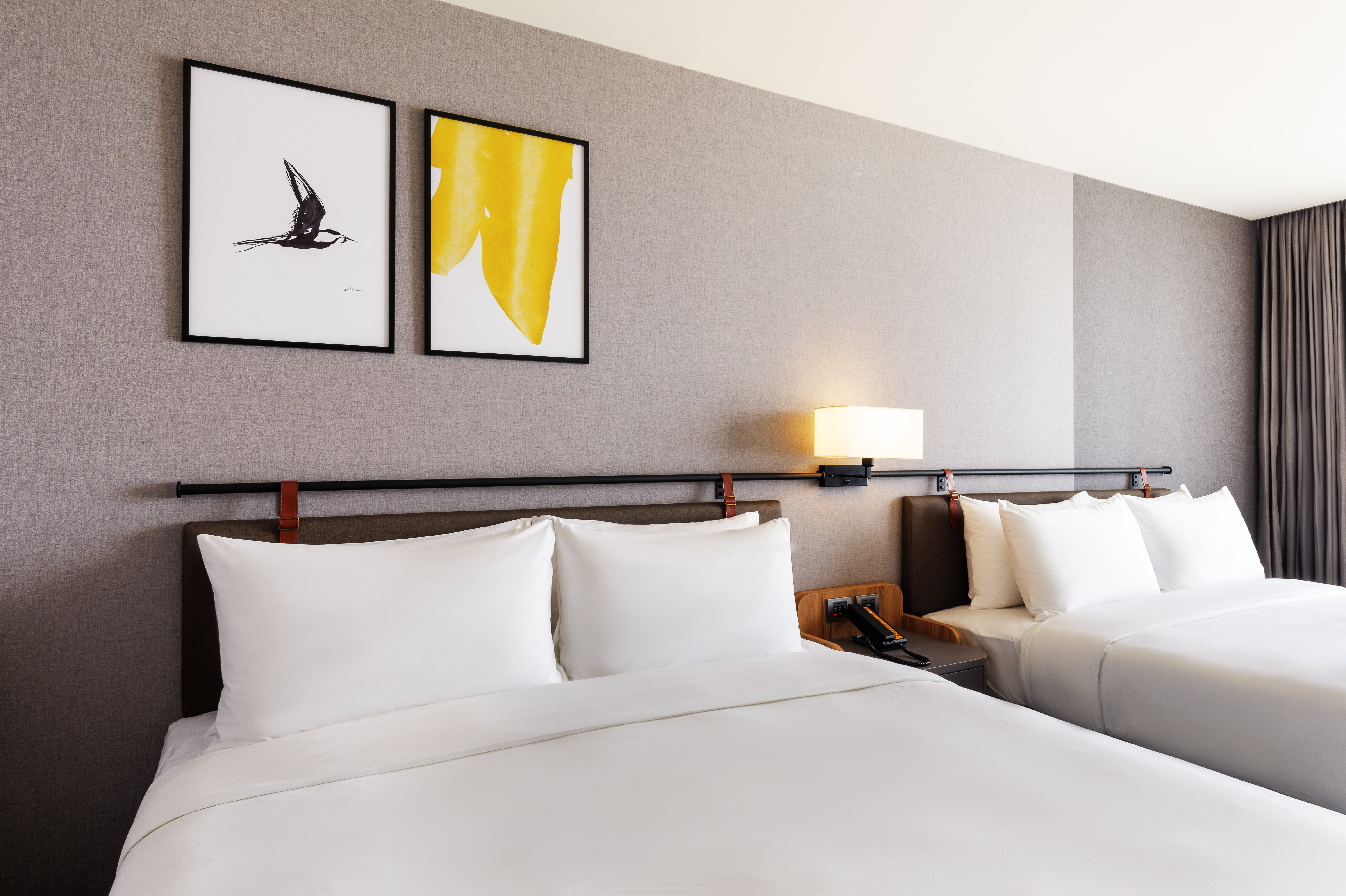 Standard, 2 King Beds